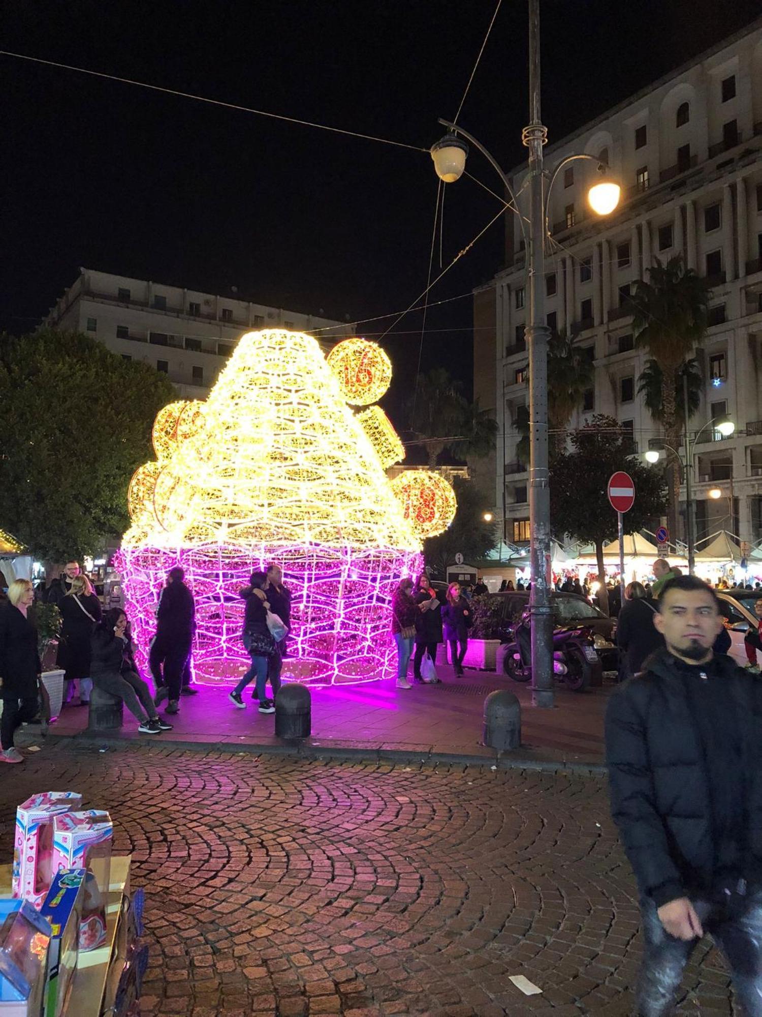 Piazza Carita' Centro Storico Apartment เนเปิลส์ ภายนอก รูปภาพ