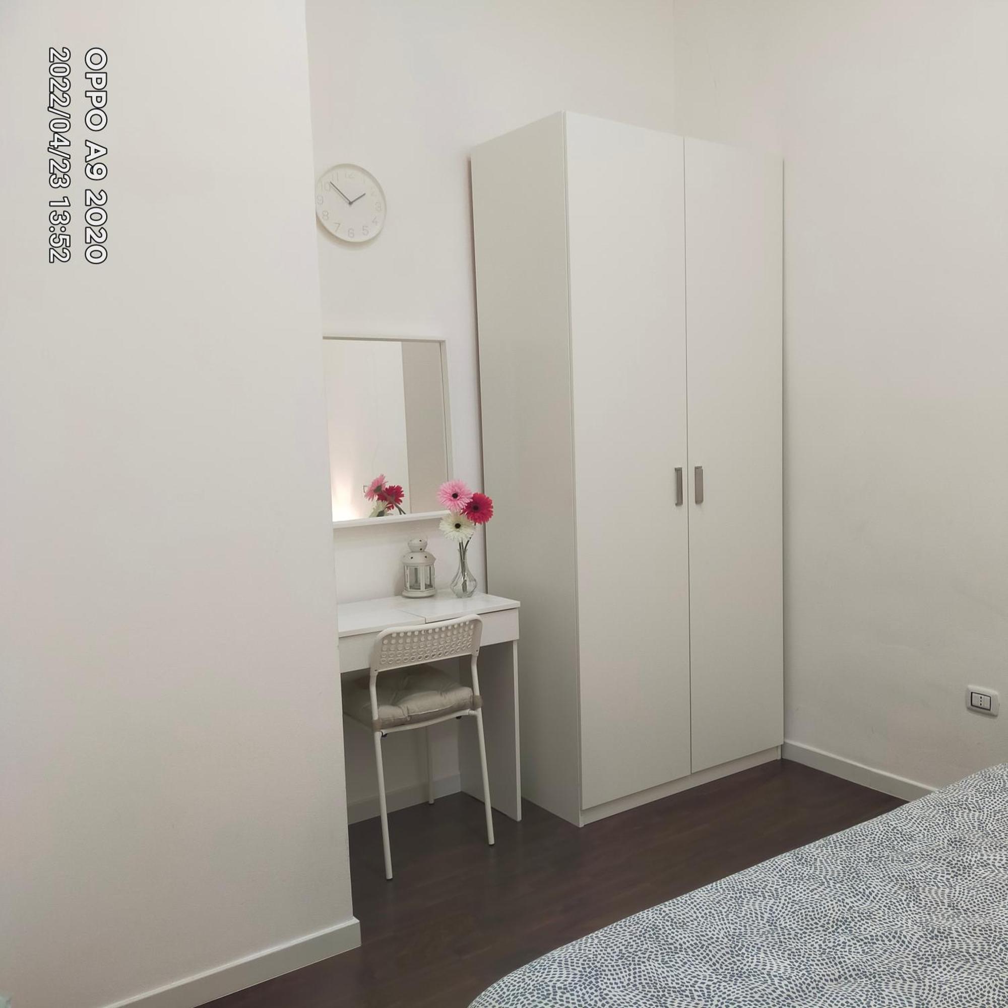 Piazza Carita' Centro Storico Apartment เนเปิลส์ ห้อง รูปภาพ
